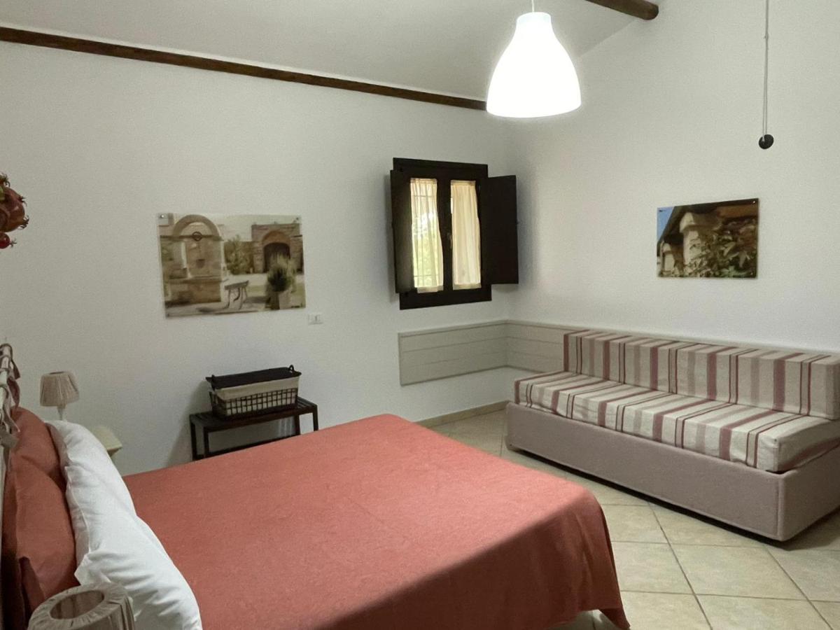 Tenuta Masseria & Spa Chicco Rizzo Sternatia ภายนอก รูปภาพ